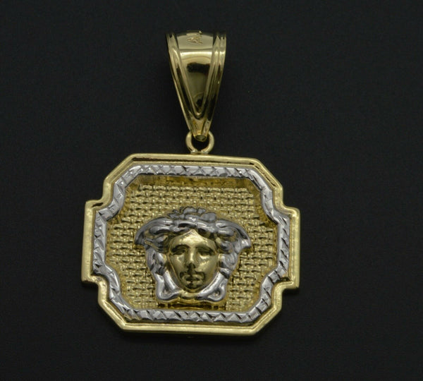 10K real gold Medusa Medallion Diamond Cut Pendant 3.7gram 1 1/2" length