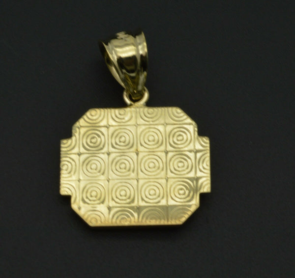 10K real gold Medusa Medallion Diamond Cut Pendant 2.00 gram 1.05" length