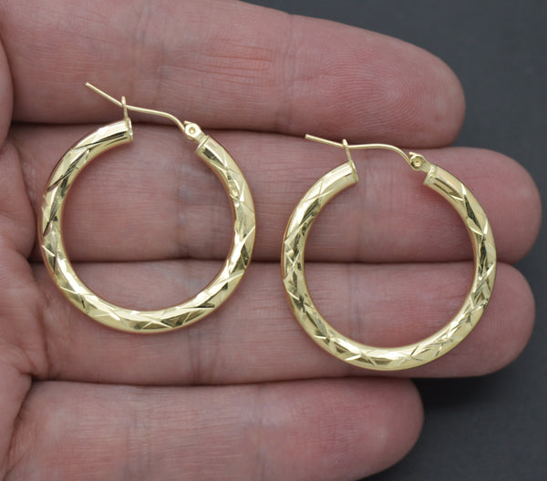 Real 10k Yellow Solid Gold Shiny Diamond Cut Charm Hoop Earrings 30mm 2.0 gr