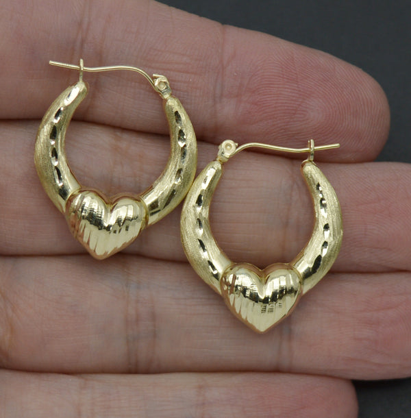 Real 10K Solid Yellow Gold 27mm Diamond Cut Graduated Heart Hoop Earrings 2.2gr.jpg