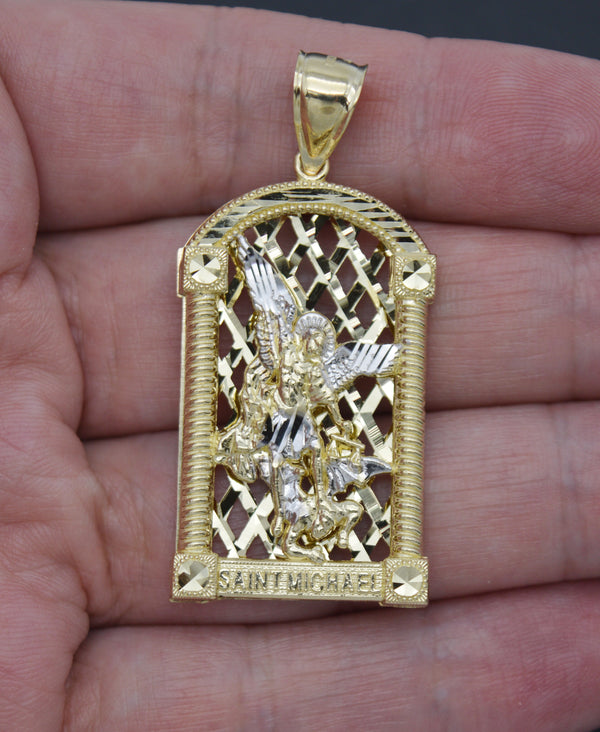 Real Solid 10K Yellow White Gold Shiny Diamond Cut Saint Michael Pendant 9.1gr