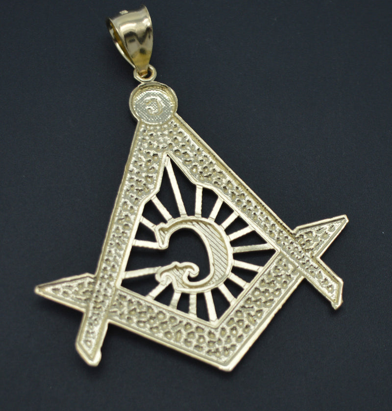 Real 10K Solid Yellow-White Gold Masonic Freemason Bling Charm Pendant 6.9gr.jpg