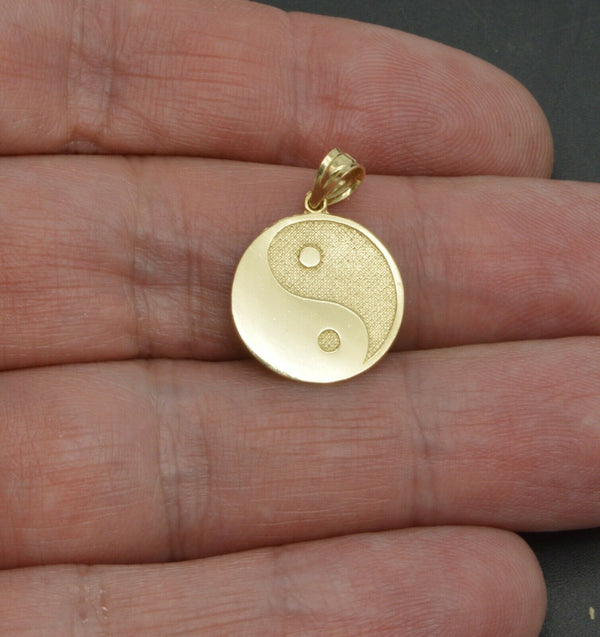 14k Solid Yellow Gold Yin Yang Symbol Charm Pendant +18 Chain