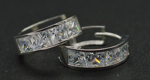 14K Solid White Gold Created Diamond Princess Cut Heggie Hoop Earrings