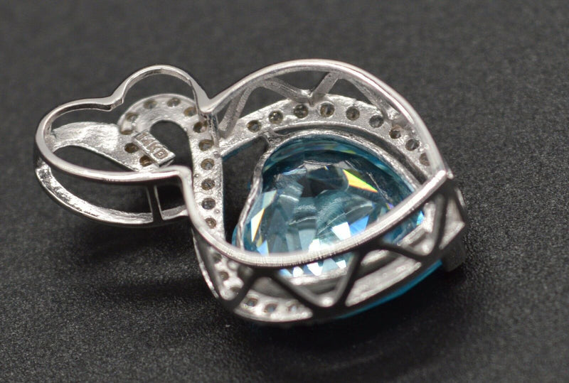 14k Soild White Gold  3.00ct Created Diamond Blue Heart Cut Pendant