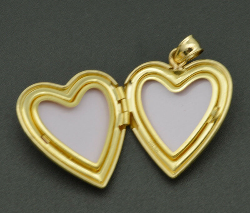 14K Solid Yellow gold Heart LOCKET with Flowers