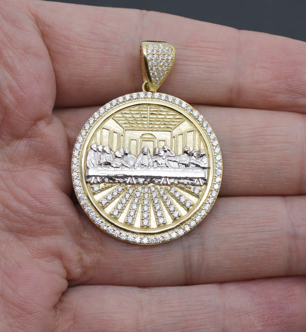 Real 10k Gold Last Supper Round Jesus Medallion Charm Pendant 30.5mm 7.2 gr