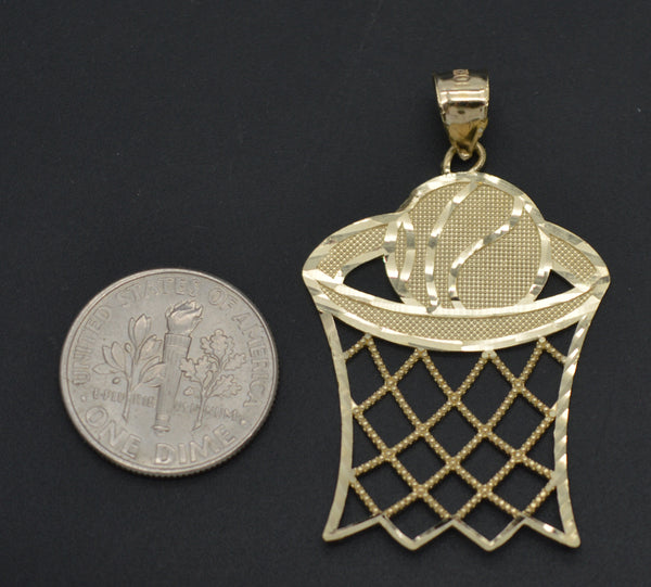 Real 10k Solid Yellow Gold Basket Ball Sports Charm Pendant  3.0 gr 40.9 mm.jpg