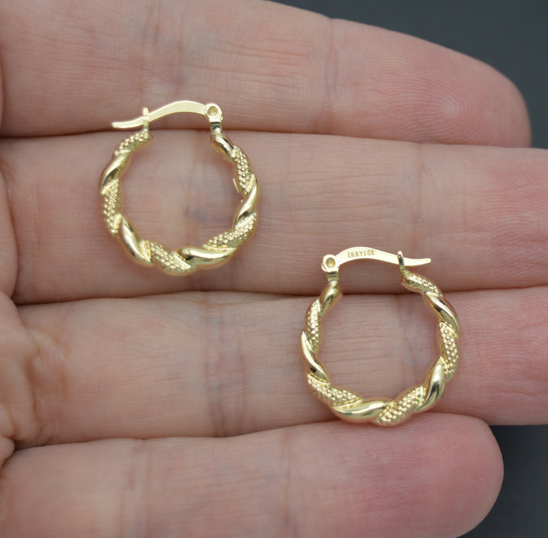 Real 10K Yellow Solid Gold Swirl Rope Hoop Earrings 1.3 grams.jpg